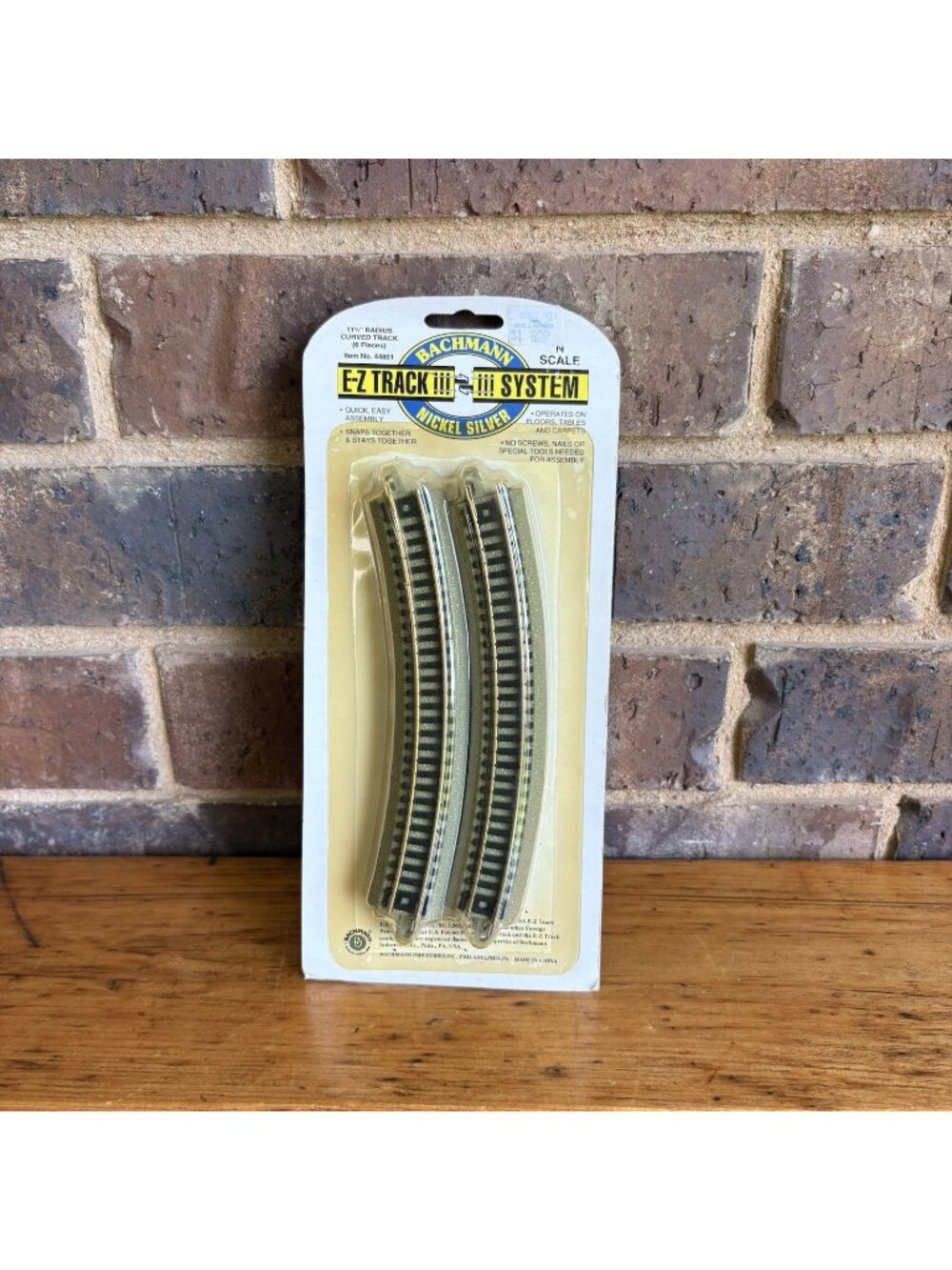 Bachmann 44801 EZ-Track 11.75" Radius Curved Track (6) w/ Nickel S. Rail N Scale
